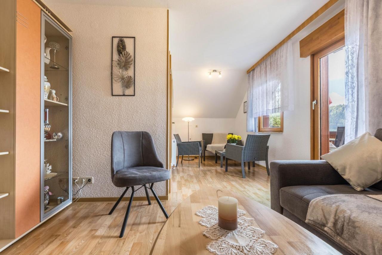 Ferienwohnung Haus am Wald Messstetten Exterior foto